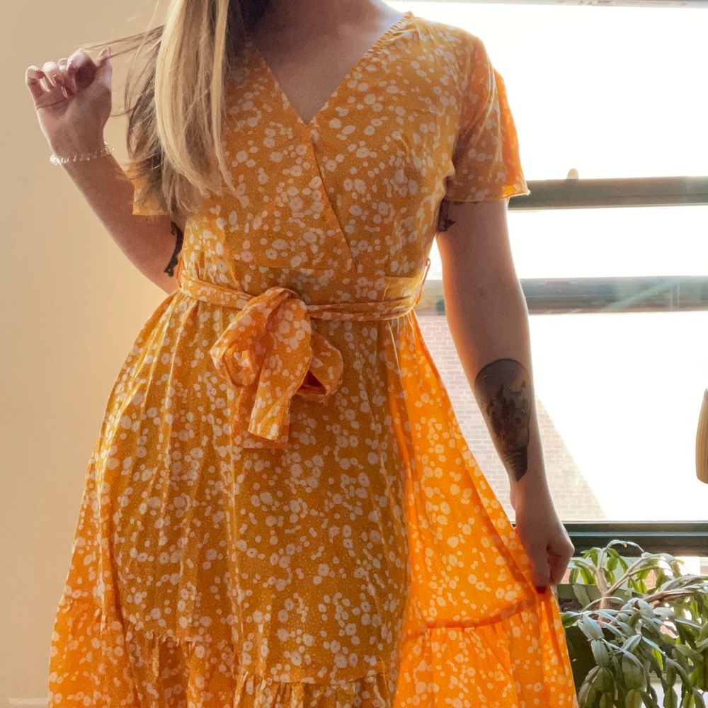Yellow and White Flower Maxi/Midi High-Low Dress